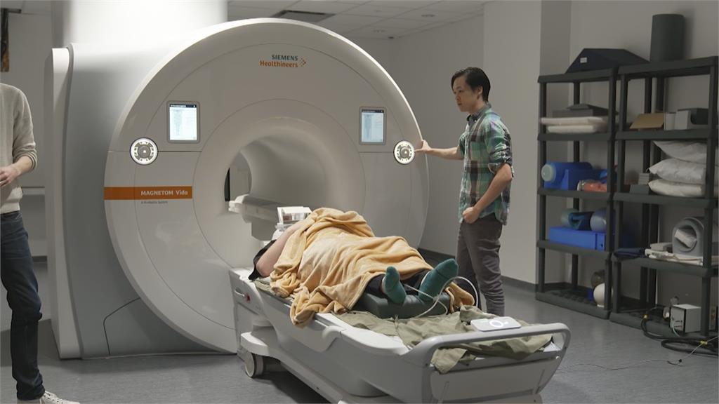 人工智慧將大腦活動化為文字 盼為「有口難言」的人發聲