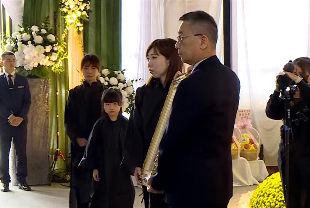 快新聞/新北前議員張瑞山告別式 賴清德、蘇巧慧、李四川哀悼畫面曝