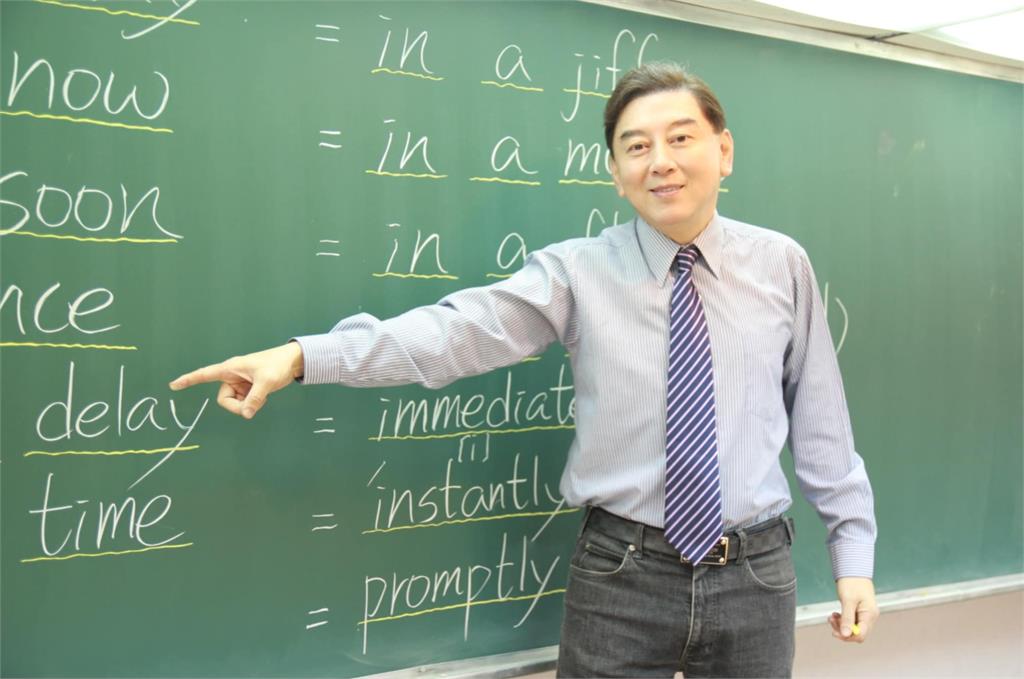 正式斷開高國華!陳子璇情人節曬「新身分證」曝:配偶欄已空白