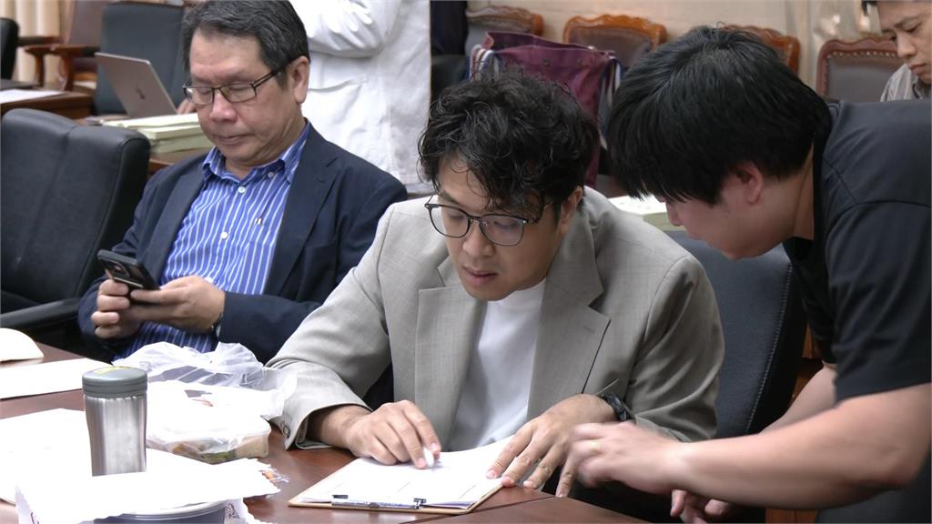 遭徐巧芯酸「藍選戰救星」　沈伯洋高EQ：讓人開心也是功德