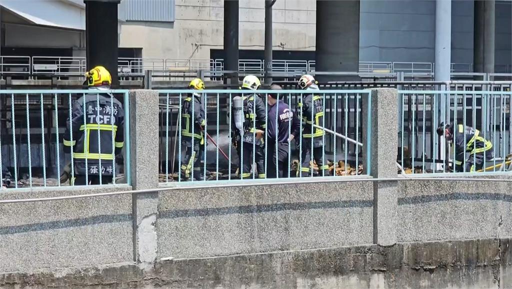 驚悚！新烏日車站外包回收場火警　一度緊急斷電灌救