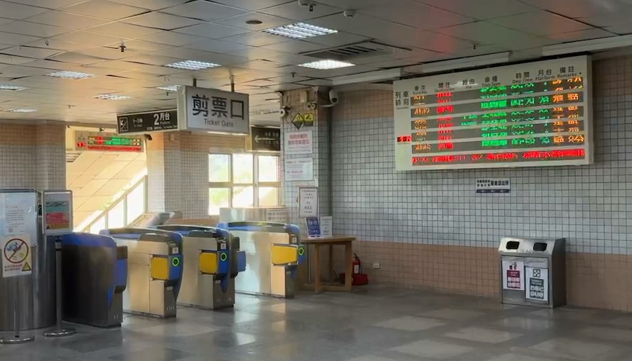 最醜車站不是中壢? 羅東車站被嫌醜 網友諷外型像「殯儀館」