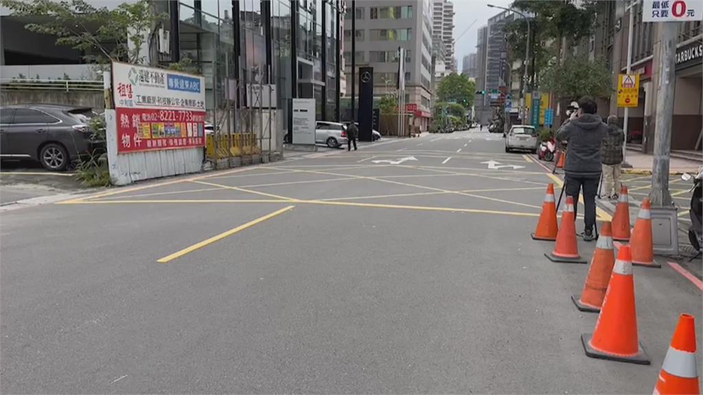 天冷開車沒開冷氣 玻璃起霧視線不佳 義交遭小貨車撞飛不治
