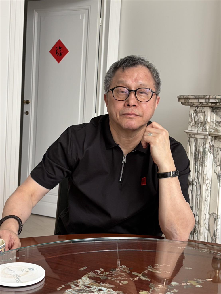 沈伯洋戰北市實力遭質疑！謝志偉力挺喊「政壇小獅王」開嗆酸民：註定沒好運