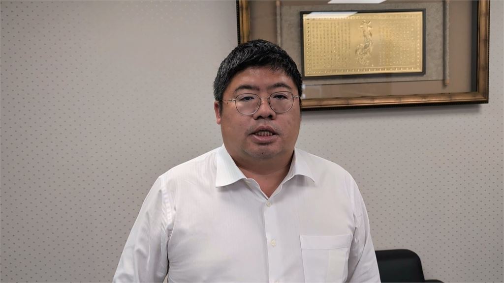 嘉縣鄉鎮市長及議員小雞集合！　蔡易餘推首隻競選廣告