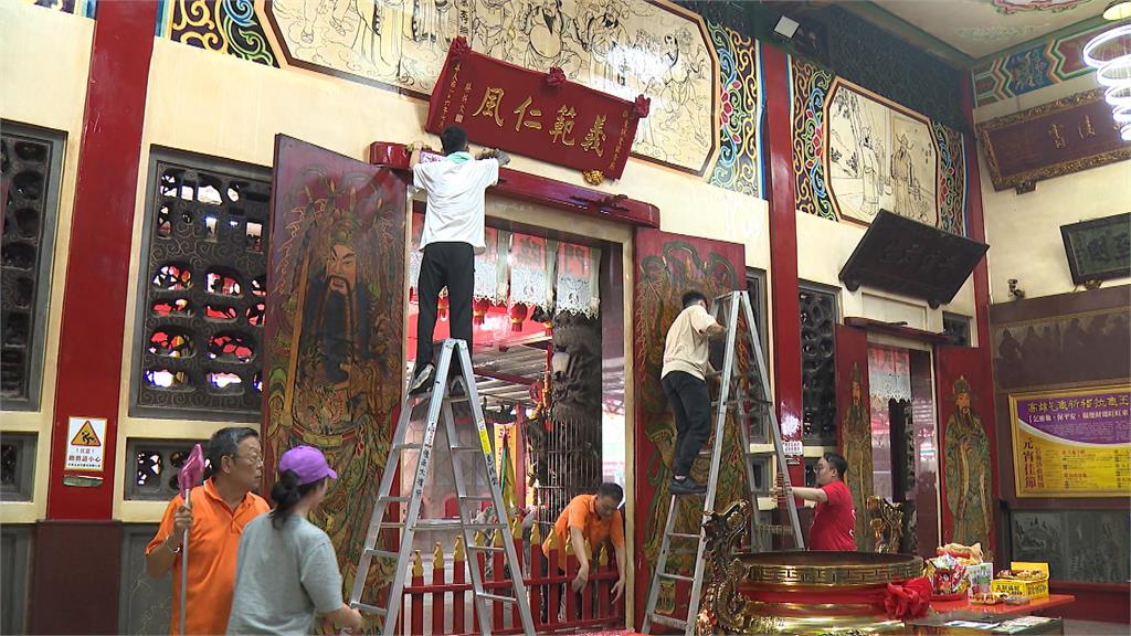 桃園廟宇動員上百人 自掏腰包「南下高雄」打掃友廟