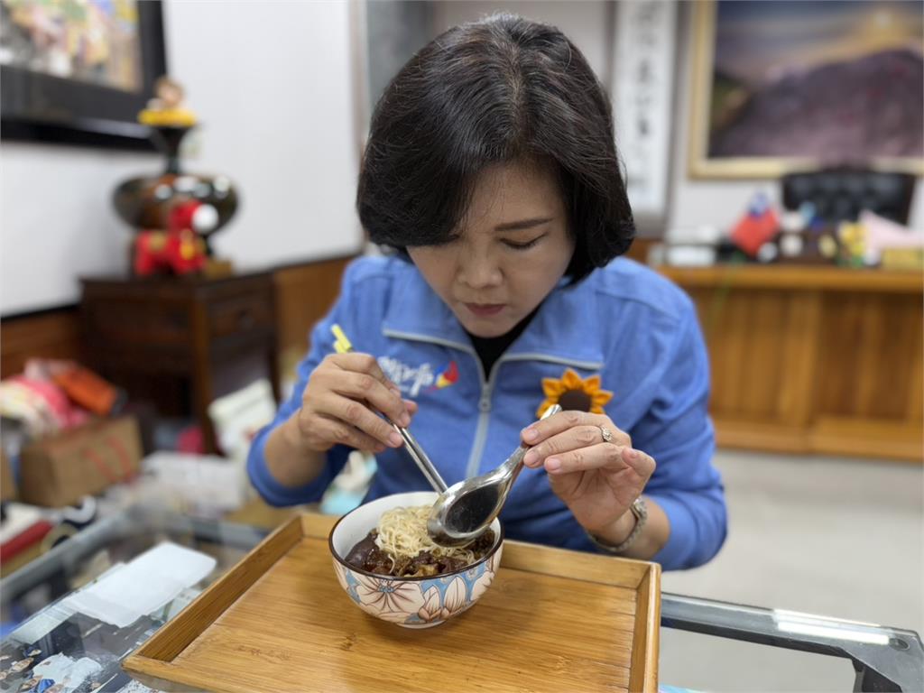 快新聞／國民黨1縣市首長出車禍了！座車遭混凝土車追撞　最新傷勢曝光