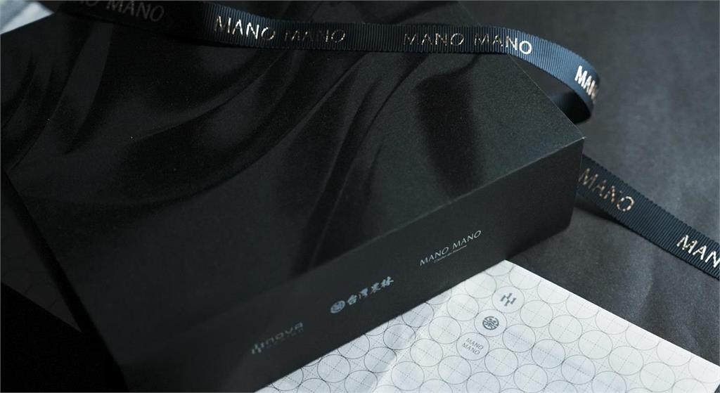 高級訂製的轉化思考，以設計為核心的茶點禮盒