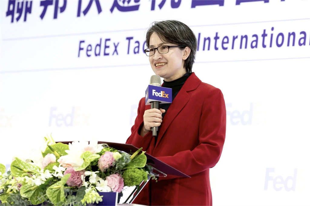 蕭美琴超愛小孩「親手做毛線被」送寶寶！「邊看經典賽邊趕工」結局超暖