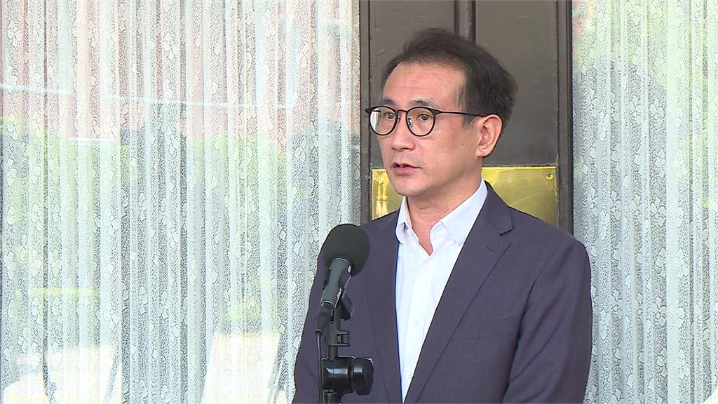 馬克宏親中言論犯眾怒　Macroning之亂諷賣歐求榮