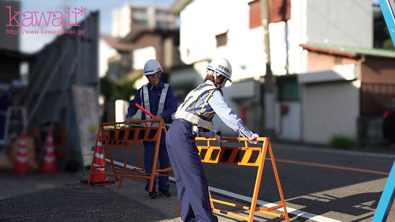 正妹「交管人員」進軍暗黑界！昔日無碼片流出…達人忍不住：很想參一咖