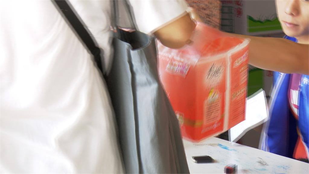 2檔股票「只買1股」不到100元!他4年爽領「超俗股東禮」內行讚:超划算