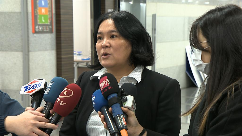 「議場露內衣事件」戰火燒 綠問韓國瑜:陳玉珍這服儀你接受?