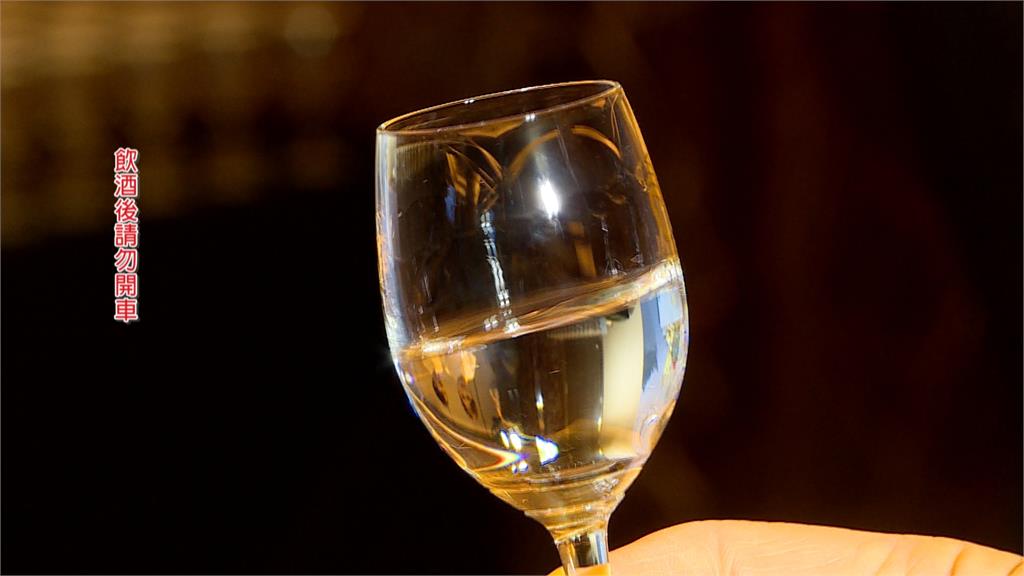 金門酒廠"儲酒銀行"酒越沉越香 吸引收藏家儲放