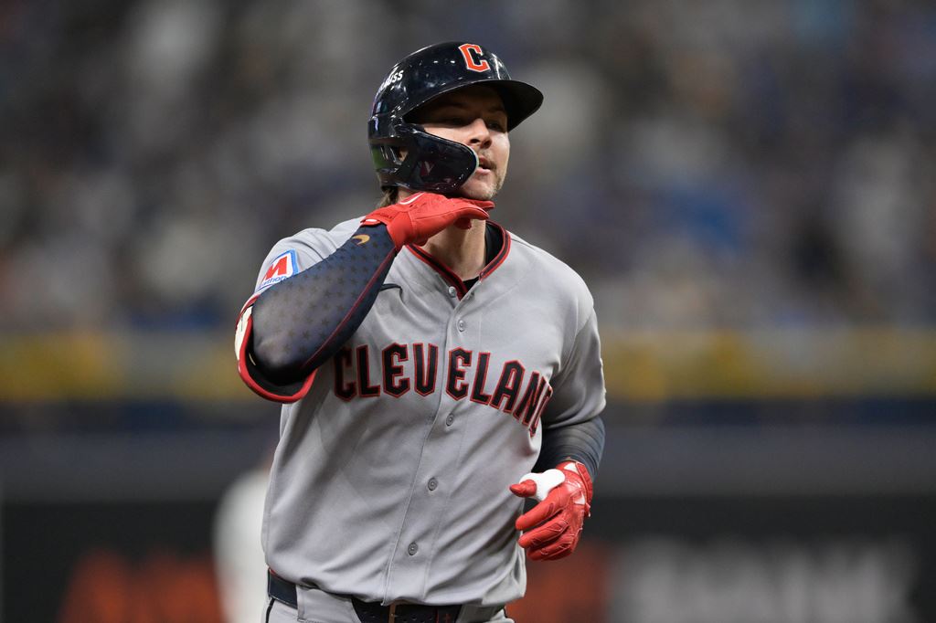 MLB(影)／美聯龍頭爆冷翻船！光芒牛棚守不住崩盤　守護者強勢搶下開門紅