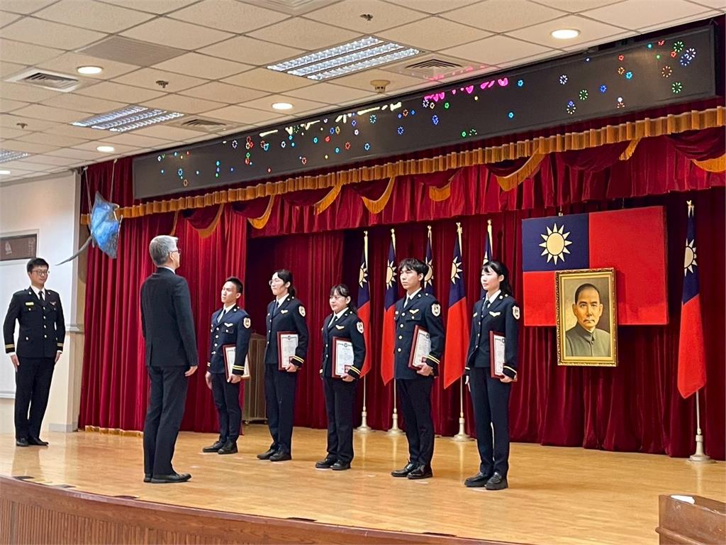 快新聞/添103名生力軍!出席移民班結訓典禮 吳堂安:維護國安及移民人權