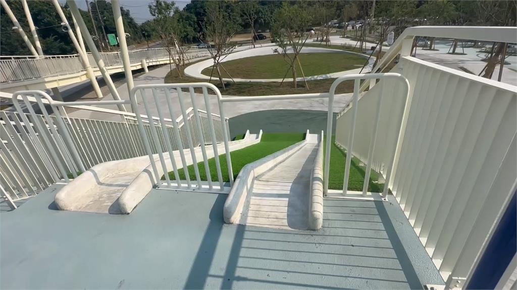 斷腿溜滑梯　八卦山天空遊戲場　傳國中女學生溜下骨折