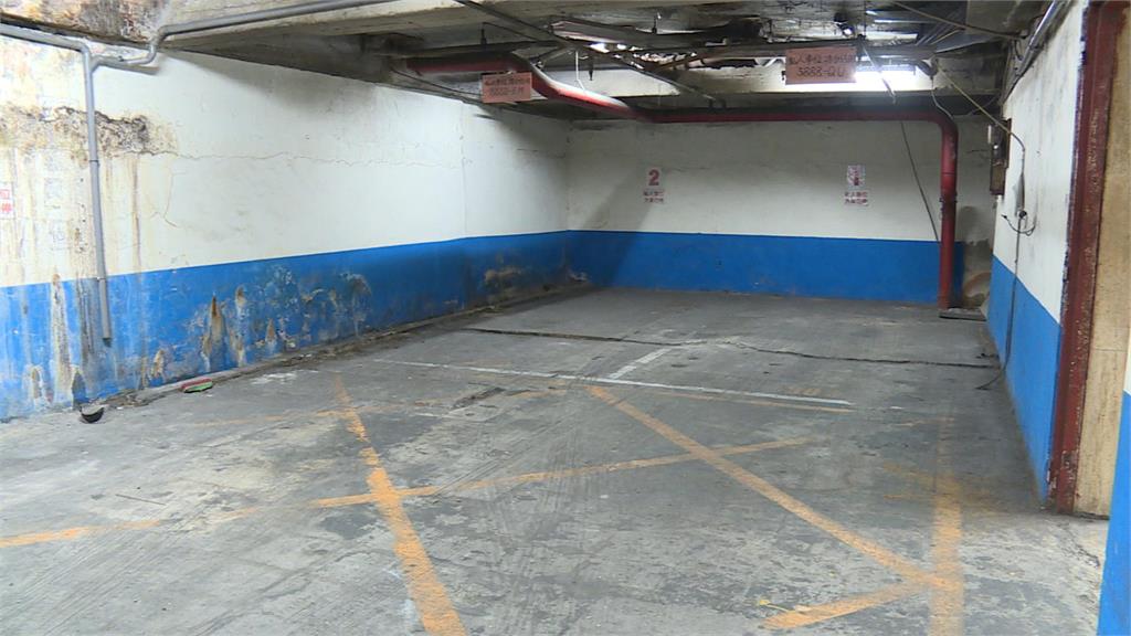 網路互嗆約談判　少年聚集西門町停車場圍毆男子