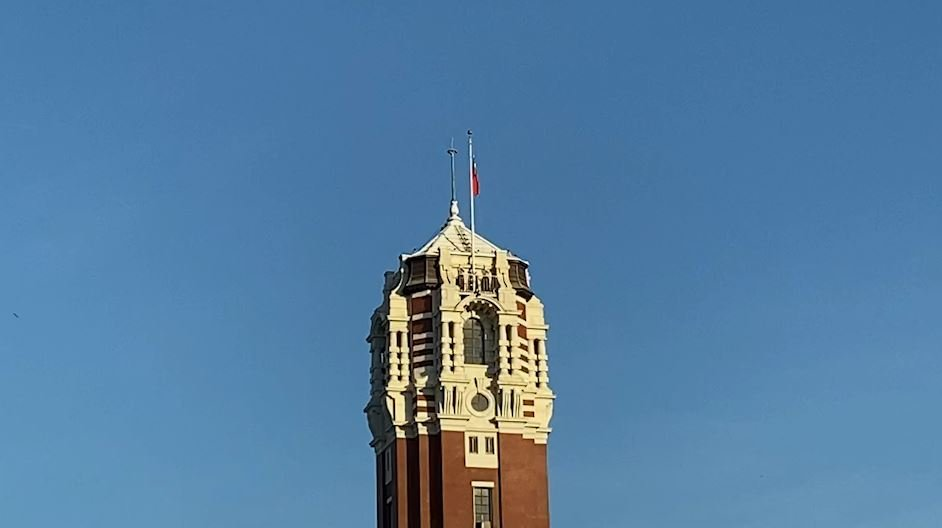 一「降」各表!國民黨不爽降半旗 謝志偉轟:等你不降共旗子就還你