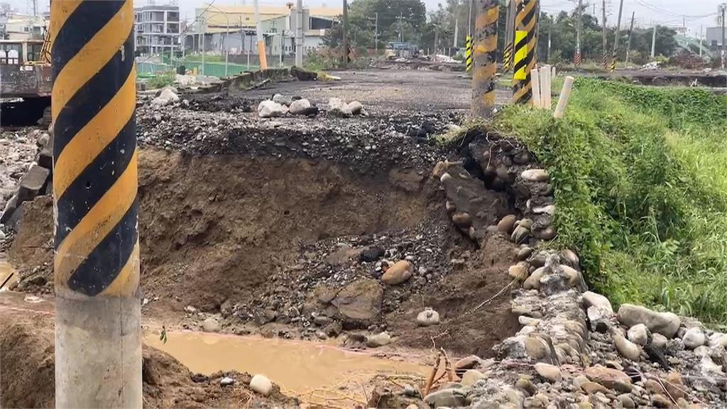 仁武豪華別墅地下室滅頂 居民矛頭指向市府重劃工程釀破口