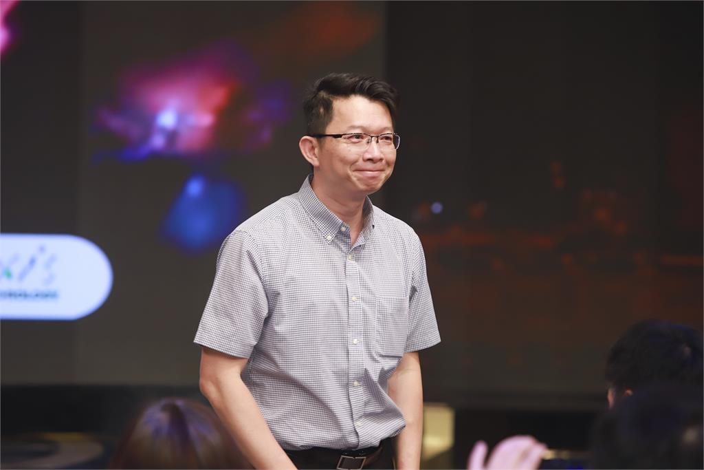 5G科技點亮演唱會新紀元!阿妹、持修演唱會看得見