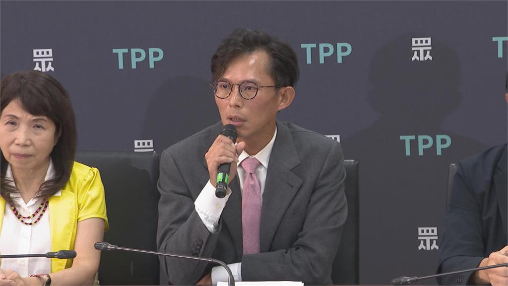快新聞/王鴻薇捲入狗仔爭議! 吳靜怡批:黃國昌出來回答別躲後面