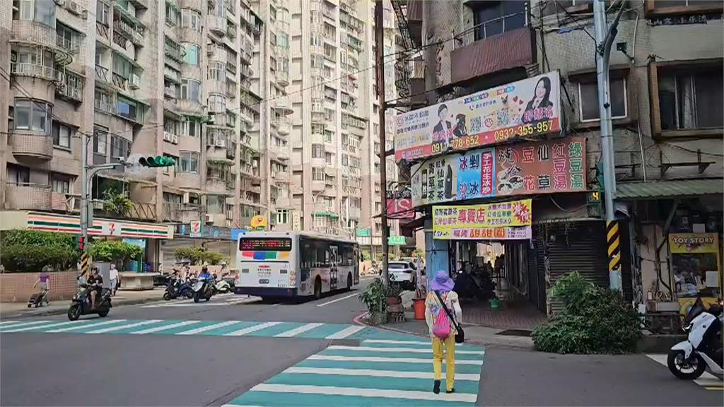 買檳榔按喇叭爆衝突　駕駛持刀砍人還涉毒駕遭逮