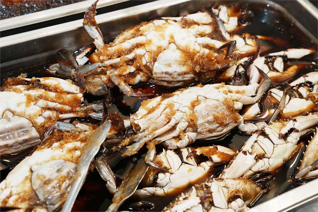 韓味上桌!奉船長以新鮮海鮮打開味蕾