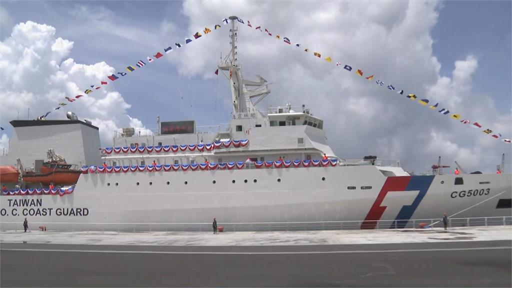 快新聞/雲林艦成軍! 賴清德授旗:台灣迎風起航向世界傳遞守護民主的決心