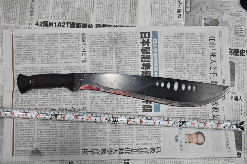 快新聞／恐怖男友！花蓮同居情侶口角　男子持開山刀攻擊女友