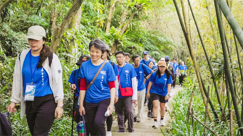寶礦力健行GO揪上千民眾健康收集四獸山美景！ 6.6公里 熱血揮灑汗水