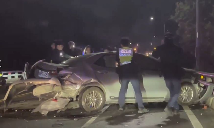台東醉漢搶警車　從初鹿到台東警匪一路追逐
