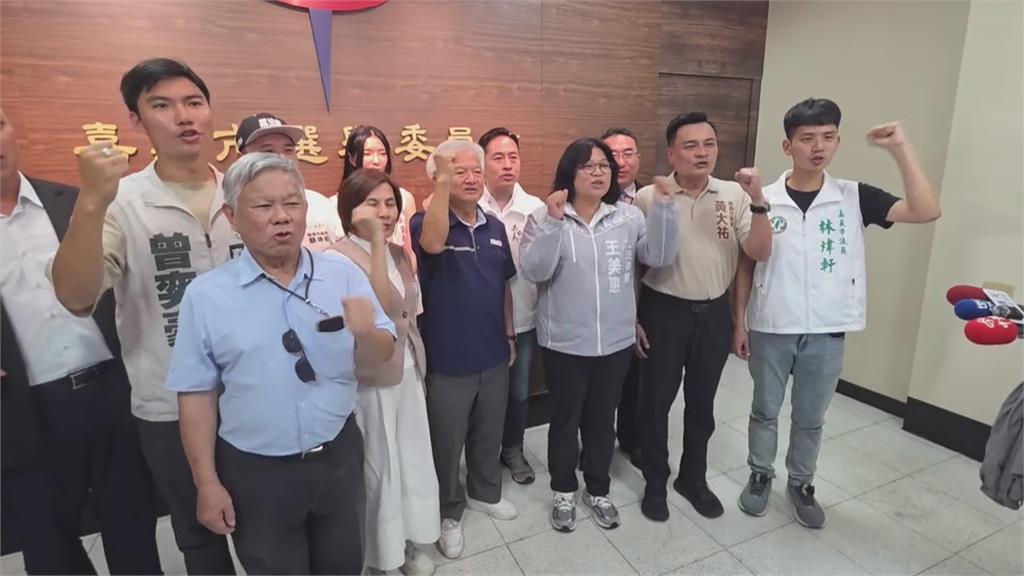 吳淑瑾代夫出征完成登記　王美惠拚嘉義市藍天變綠地