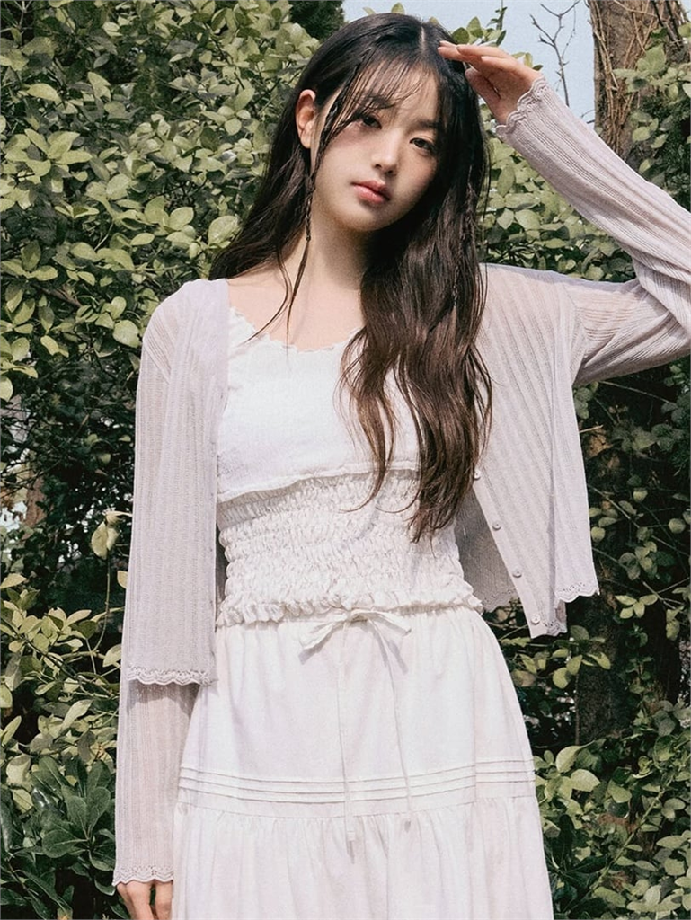 張員瑛、Karina 都在穿!8間韓星私服平價愛牌推薦:機場穿搭也能複製