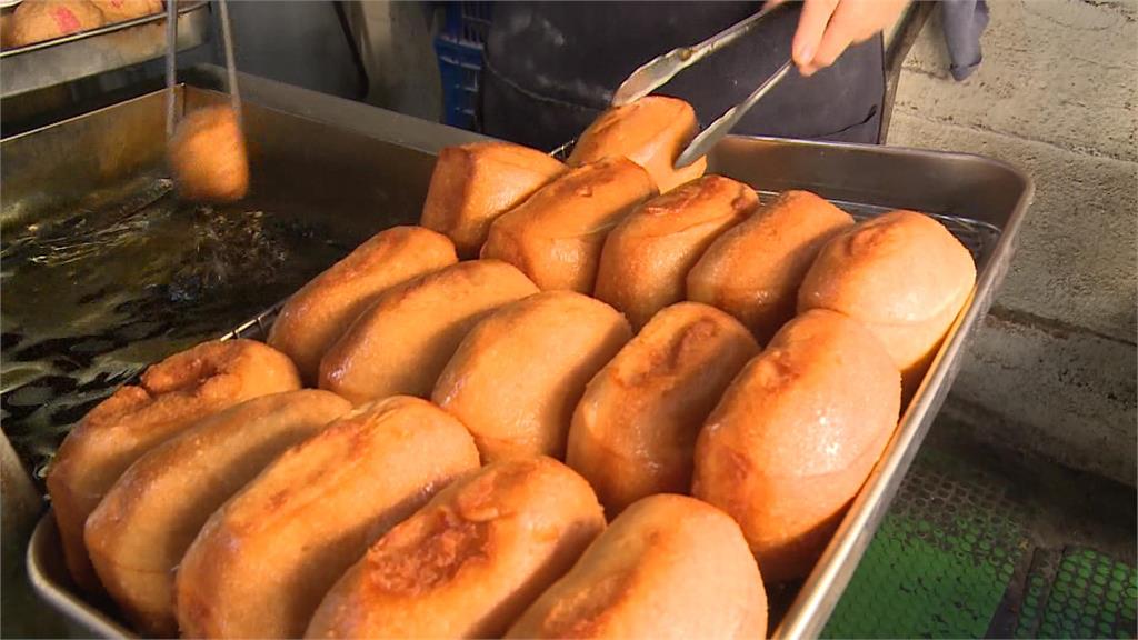 嚼勁手工饅頭夾上老滷扣肉 療癒彰化在地鄉親