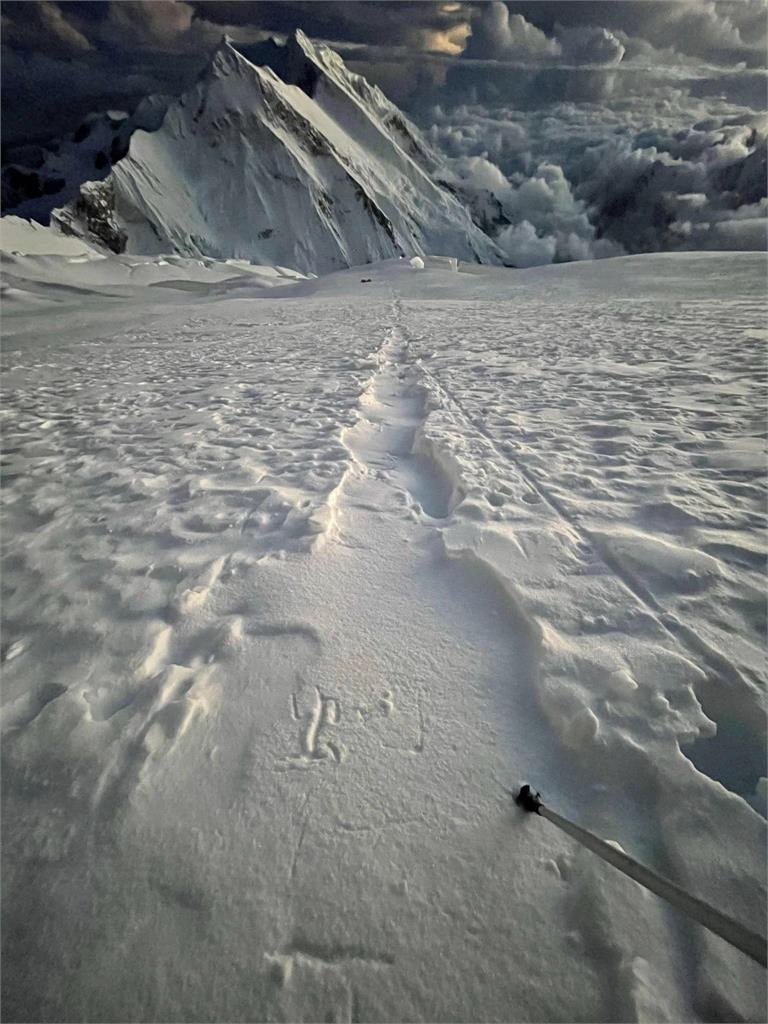 曾格爾8千米高山紀錄「-1」!國際專家抓這畫面驚喊:沒真正登頂