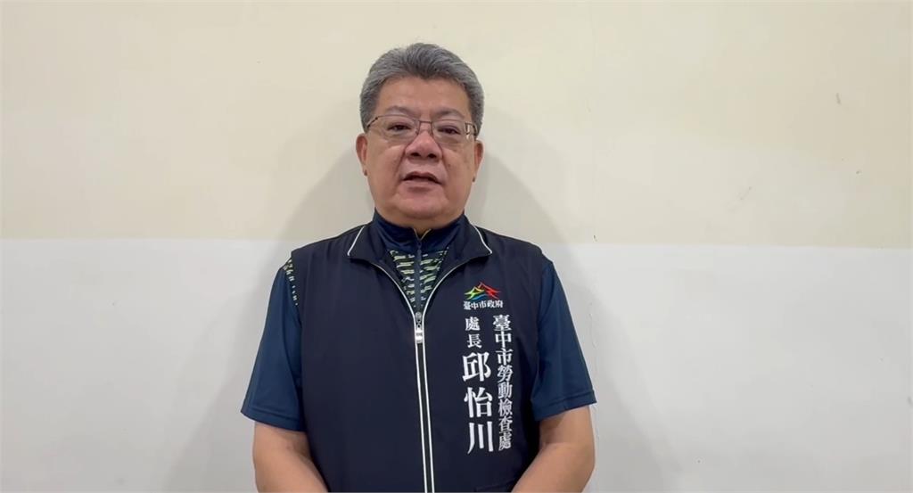驚！鋼構倉庫高空作業　工人無防護如蜘蛛人