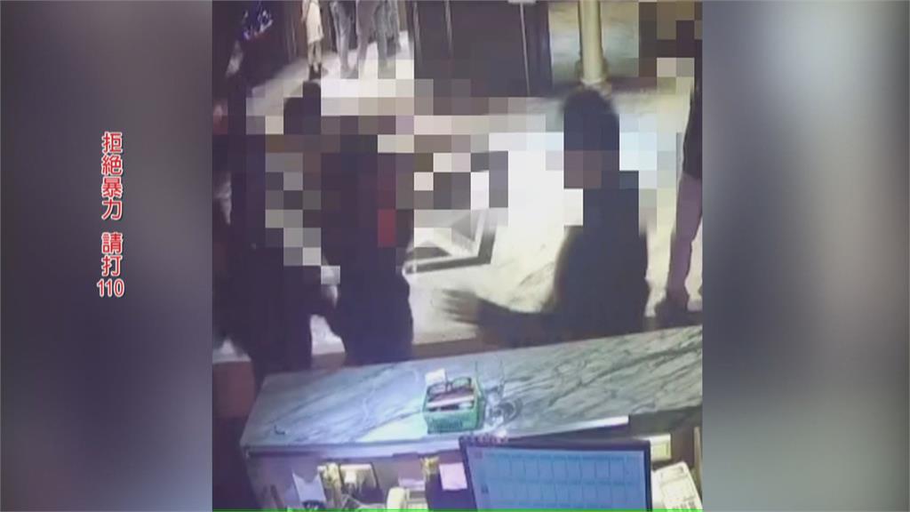 「看什麼看！」男不滿被瞄　雙方酒店內爆大亂鬥