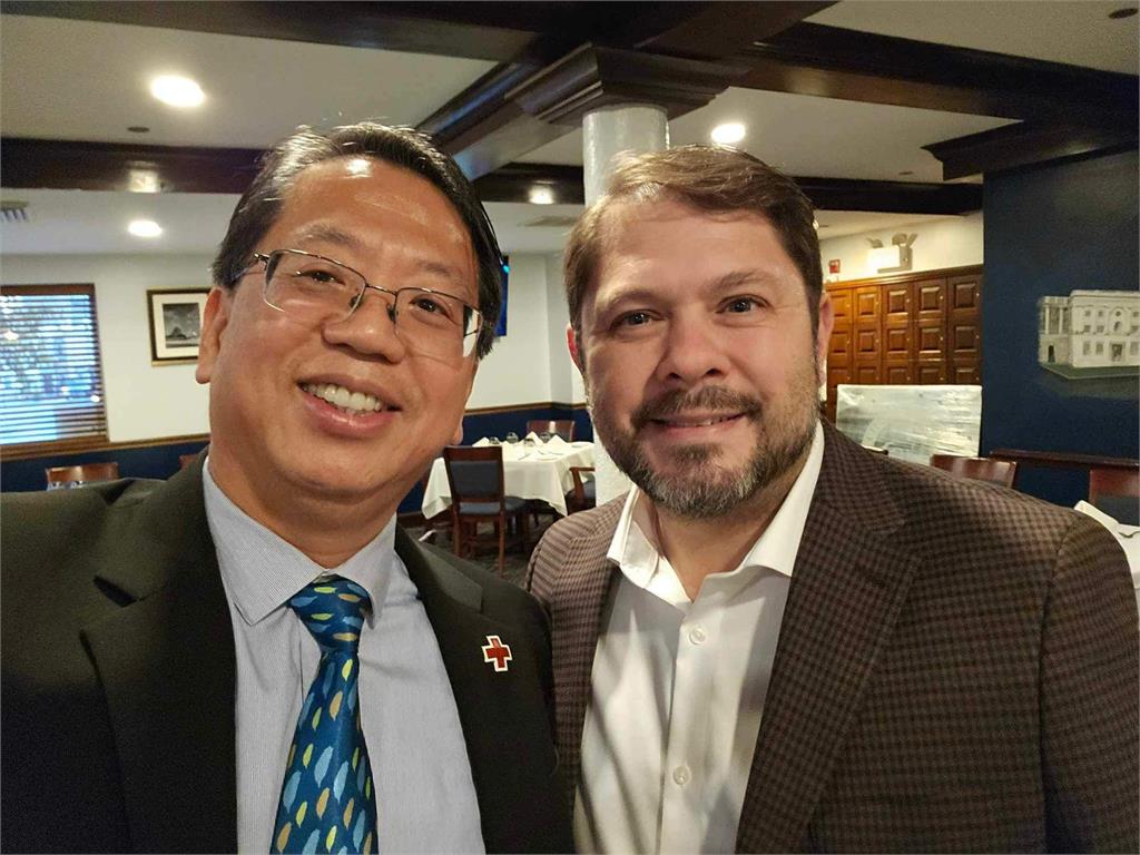 AAPI峰會「Hello Taiwan為台灣組織代表」 江明信與多位國會議員交流