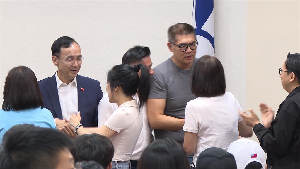 抗罷成功朱立倫交棒有變數? 邱毅喊2028藍白合「只能盧昌配」