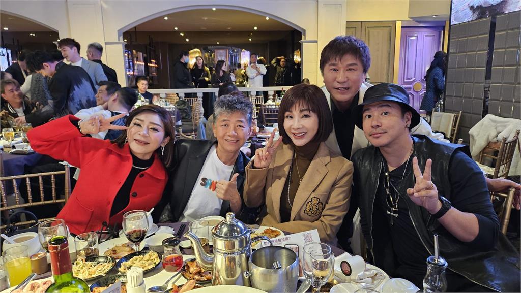 陳美鳳骨裂3個月現身!自曝「1高壯男」讓她暈爆:怎會有這麼棒的人