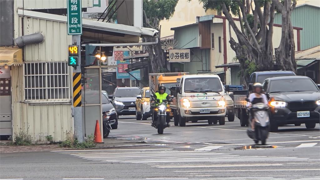 過馬路要跑百米？　台中環中路過馬路時間不足將改善