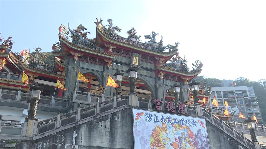 新北議員化身導遊! 鄭宇恩.張錦豪口袋廟宇名單曝光