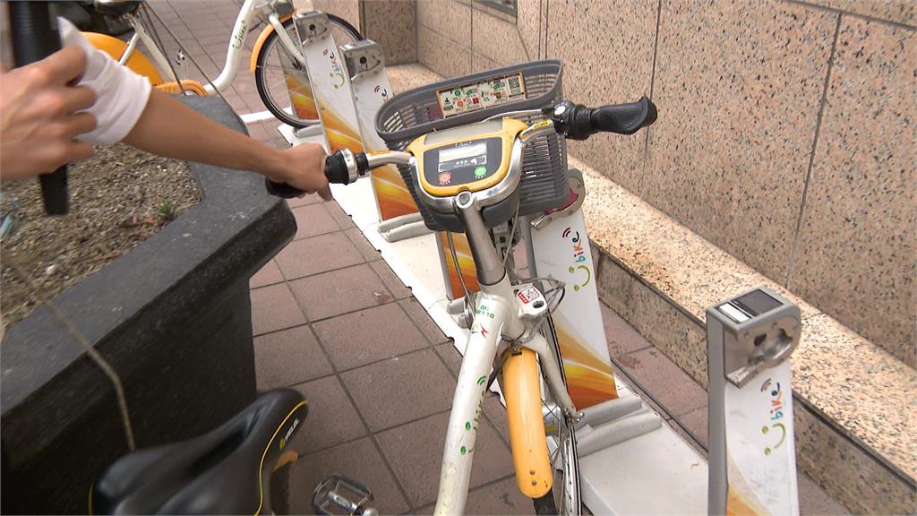 后里農會旁造型植栽「進駐」　擋YouBike車柱！惹怨怎麼還車