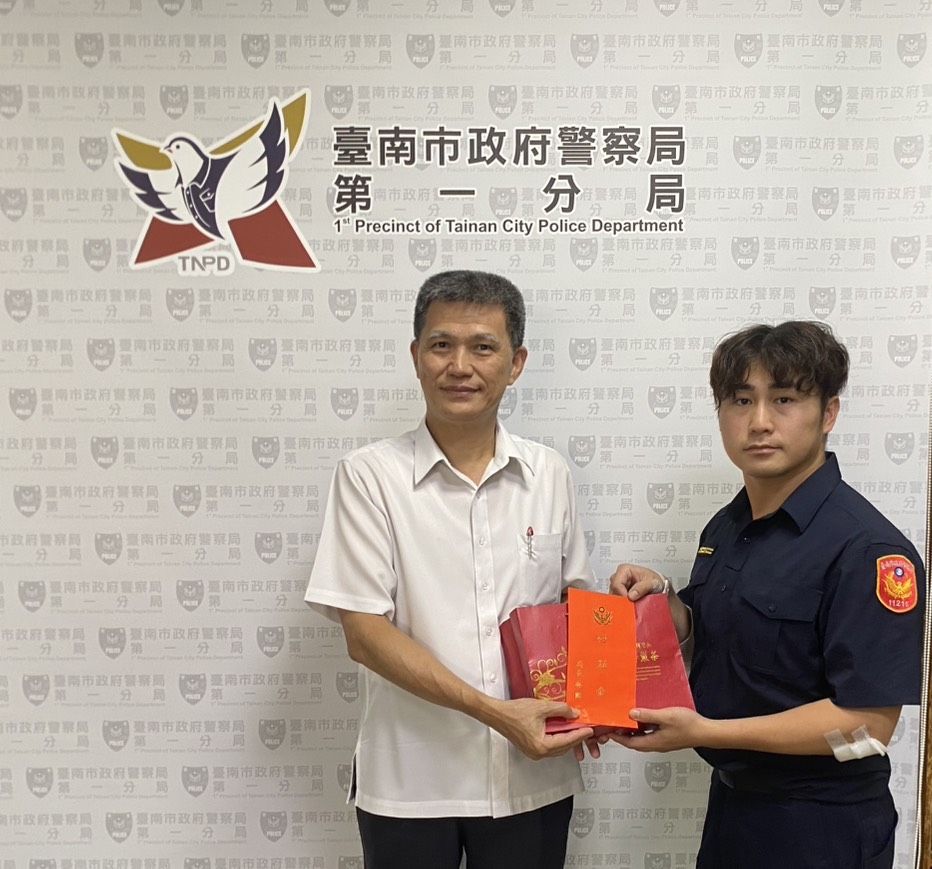 行車糾紛竟拿出榔頭恐嚇　派出所長壓制「遭嫌犯狠咬一口」