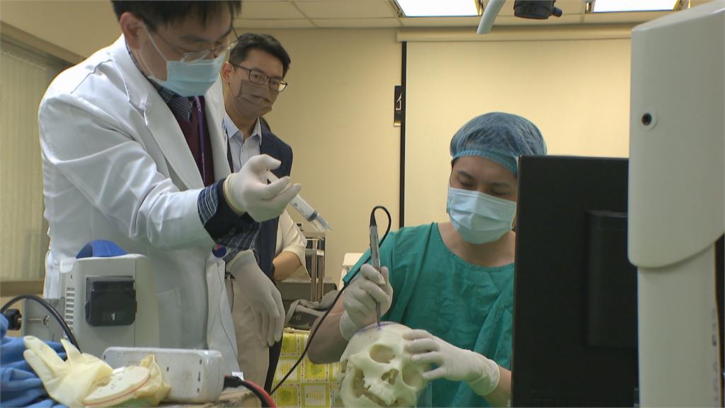 3D列印仿真性人工腦MIT 獲得未來科技獎肯定