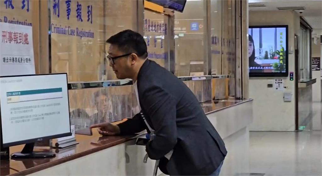 快新聞/北檢再度被傳喚! 李孝亮出庭