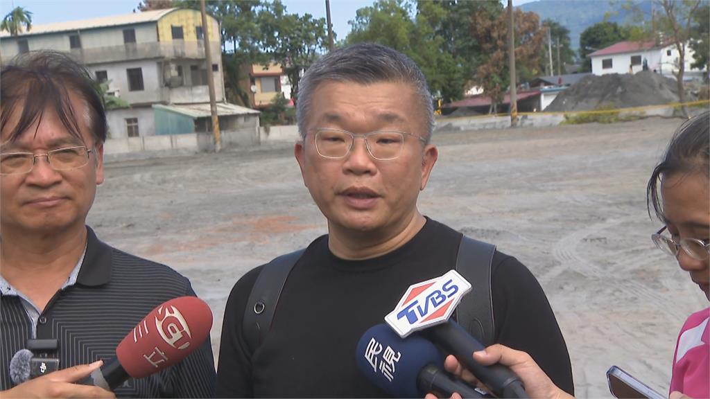 快新聞/花蓮!光復國中棒球場盼重建 中職會長蔡其昌親赴現場