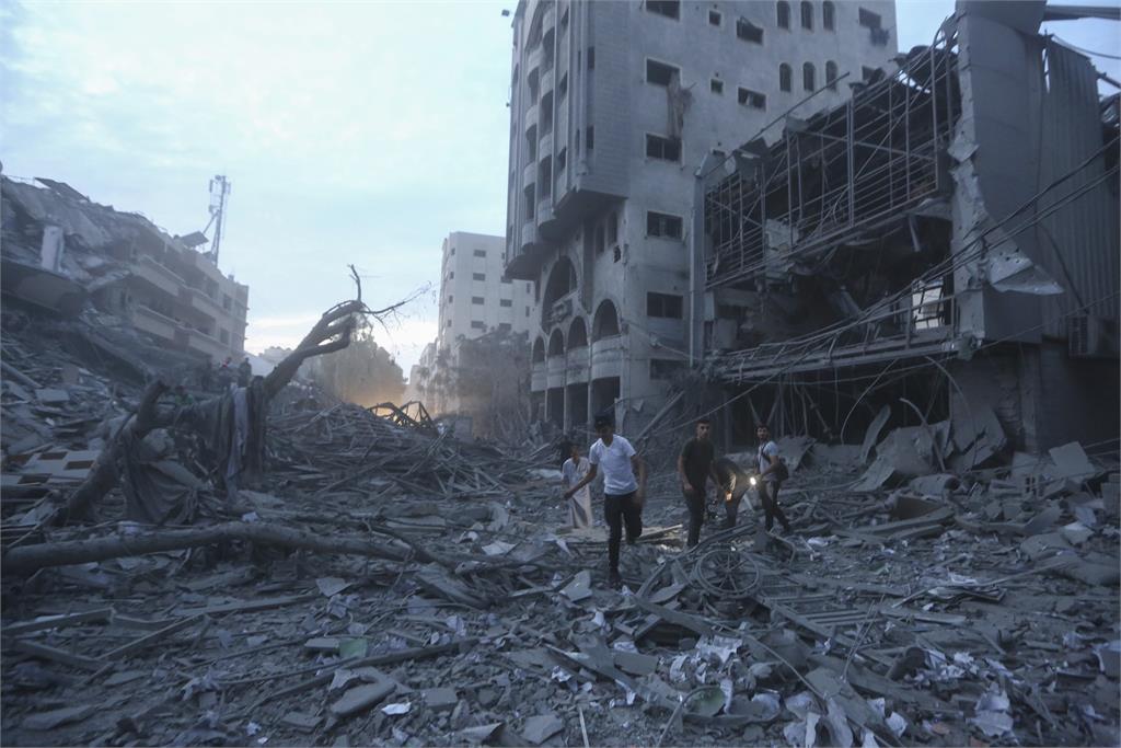 快新聞／哈瑪斯對以色列突襲造成大量傷亡　拜登：美國與以色列站在一起