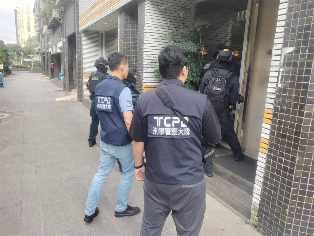 快新聞／「拖吊蟑螂」栽了！北台灣敲詐車主近百萬　6嫌落網移送北檢